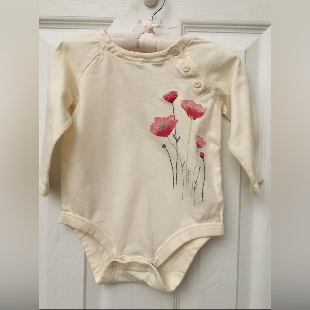 Baby Gap Girl 6-12 Months One-piece Flower Embroided Pink Baby Toddler